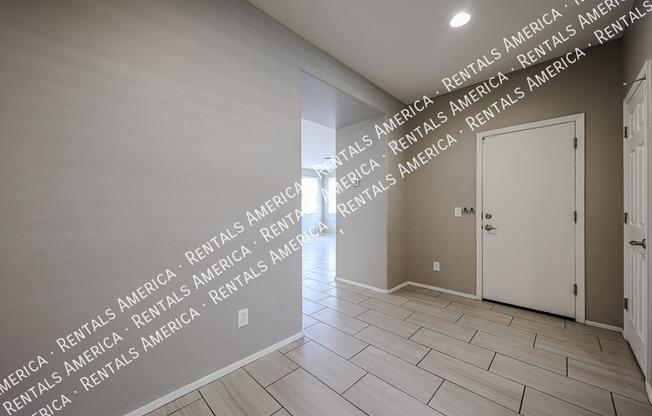 257 N 56 PL