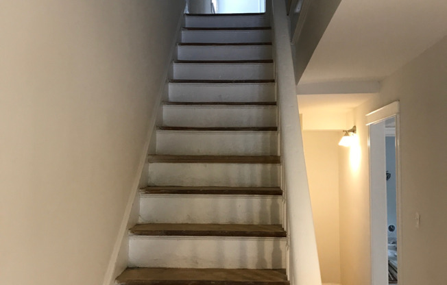 1322 N 22 ST