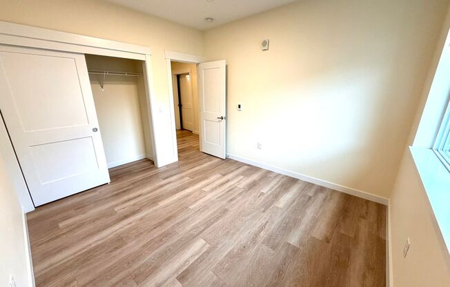 2 beds, 1 bath, $1,910, Unit C309