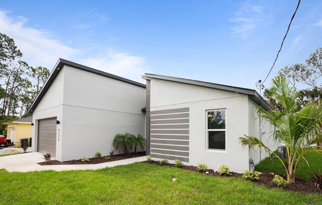 Newly built! Modern, energy efficient home with ALL of the upgrades! North Port, FL