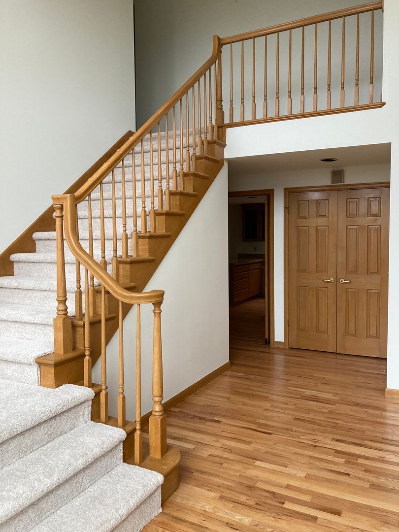 3bd/3.5ba in Summit Executive Neighborhood