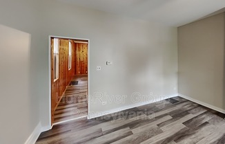 7 BANGOR ST