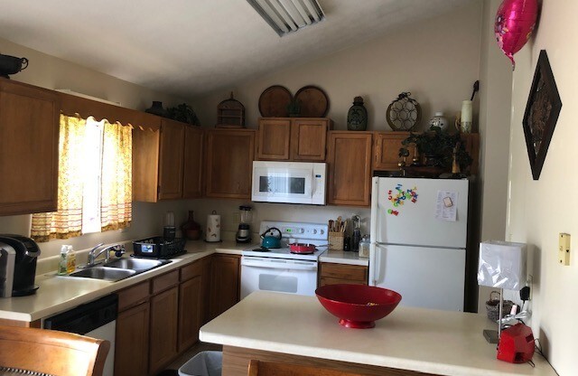 3BR 2BA One level, West Knox