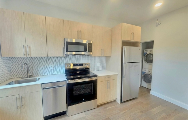 379 Commonwealth Ave