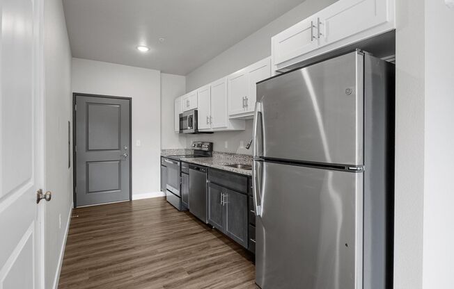 Studio, 1 bath, 500 sqft, $900, Unit 311