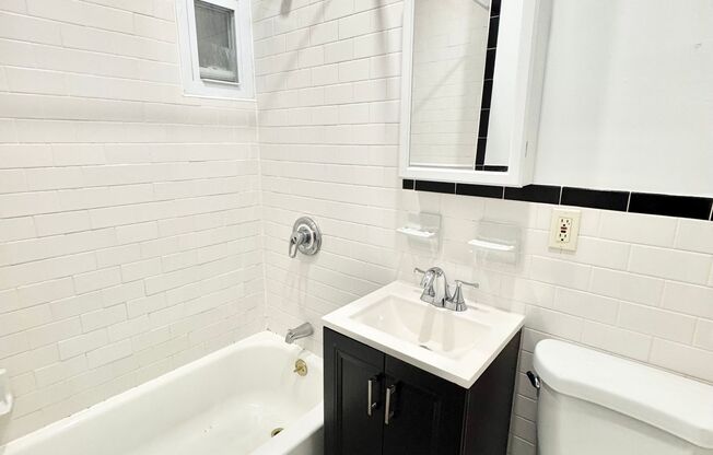 105 3 AVE