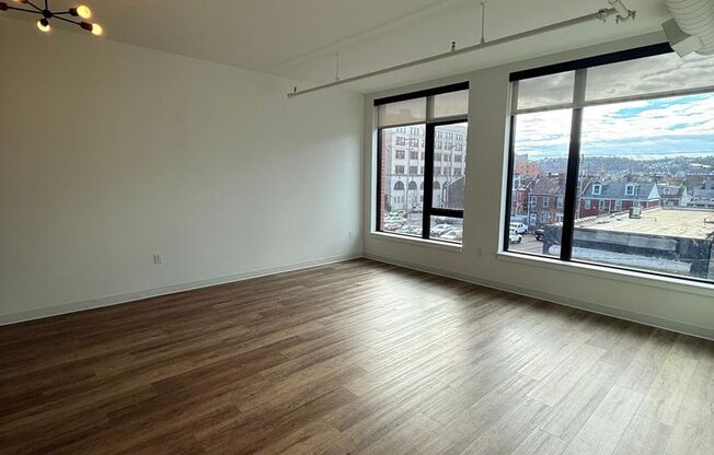 1 bed, 1 bath, 635 sqft, $1,650, Unit Unit 212