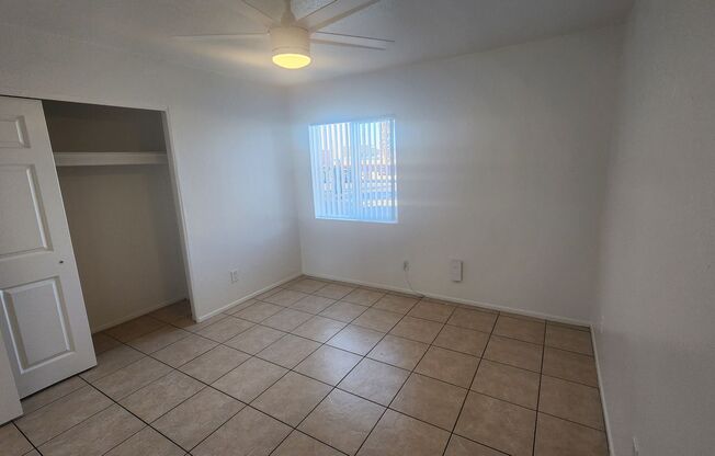 2 beds, 1 bath, 950 sqft, $1,225, Unit 105