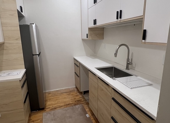 459 MASSACHUSETTS AVE