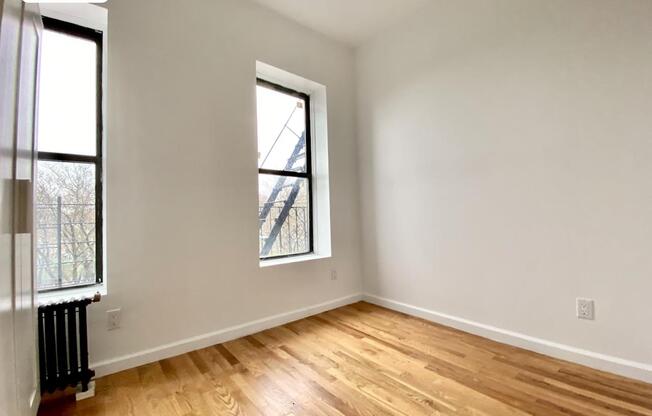 508 W 136 ST