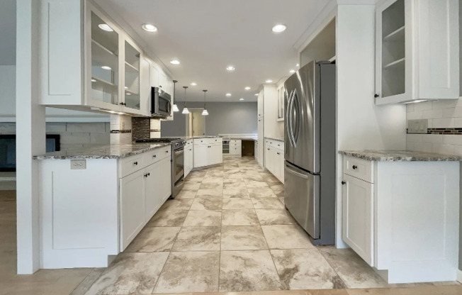 1690 WOODLAND TER