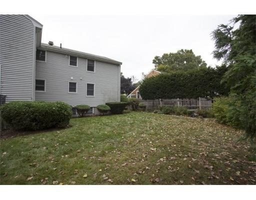 3 beds, 1 bath, 1,300 sqft, $3,500, Unit 1