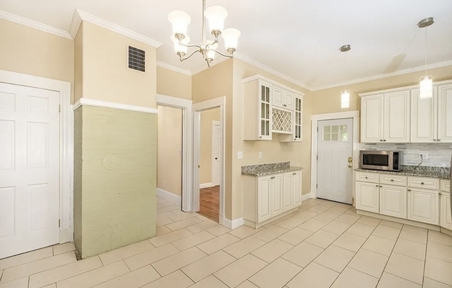 161 WALNUT ST