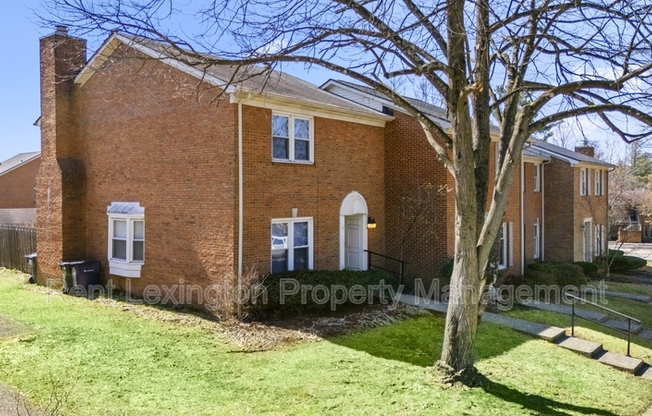 1298 GRAY HAWK RD