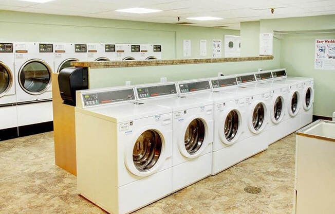 On-Site Laundry Facility, at Reserve Square, Cleveland, 44114