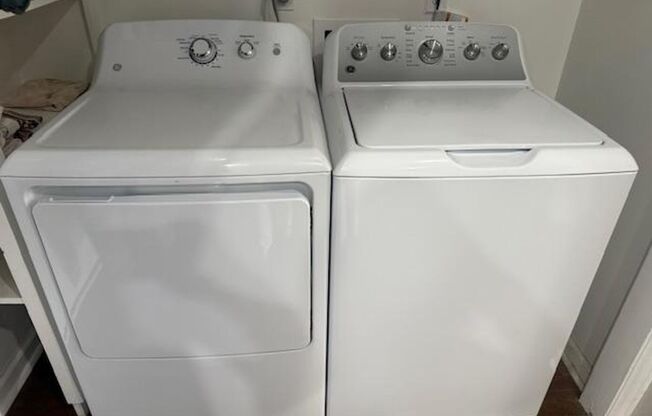 200 Old Spring Hill - Bev Roberts Rentals and Property Management