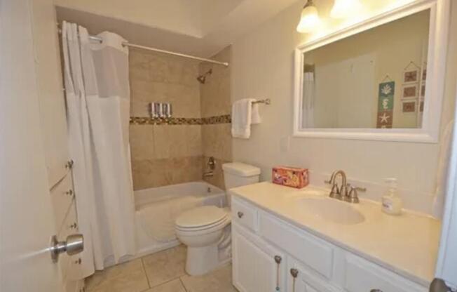 2 beds, 1 bath, $1,700