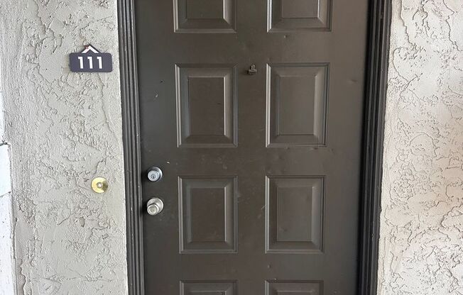 2 beds, 2 baths, 900 sqft, $2,895, Unit 111