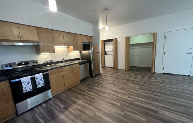 1 bed, 1 bath, 669 sqft, $2,095