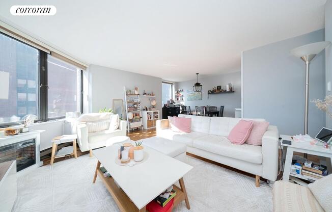 1 bed, 1 bath, 780 sqft, $4,500, Unit 14C