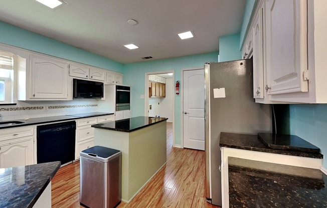 10114 BRANWOOD LN