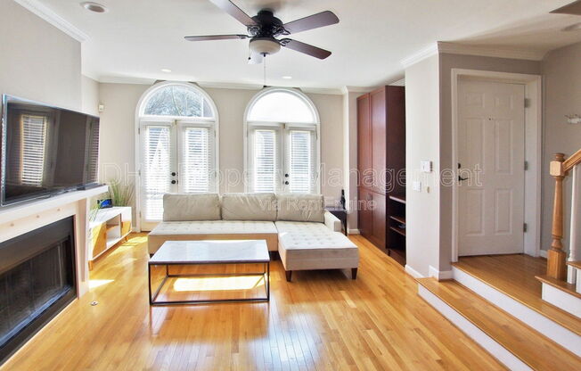 835 PIEDMONT AVE NE