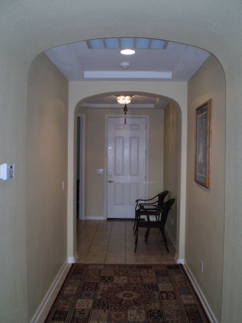 Beautifully Maintained and Upgraded Parkway Home at the Back of a Court