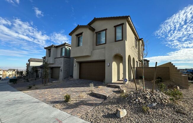 s 4 bedroom 2.5 Bathrooms with Loft, home is a Must See!