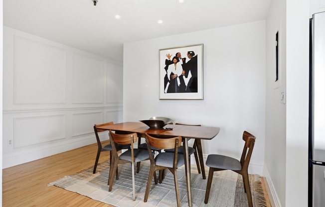 2 beds, 1 bath, 905 sqft, $6,600, Unit 801