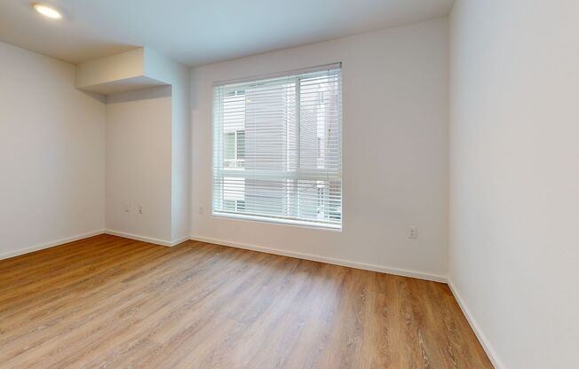 Studio, 1 bath, 180 sqft, $1,195, Unit 5209