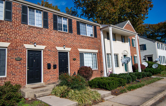 Brookville Townhomes Exterior 19