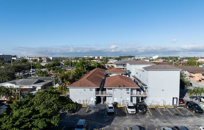 Kina Hialeah Apartments