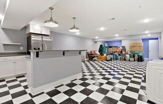 19 East Fayette