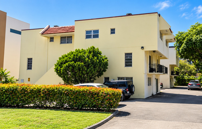 629 NE 2nd Ave Ft. Lauderdale, FL 33304