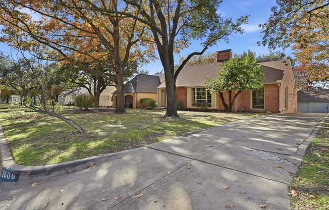 2608 HIGHVIEW TERRACE