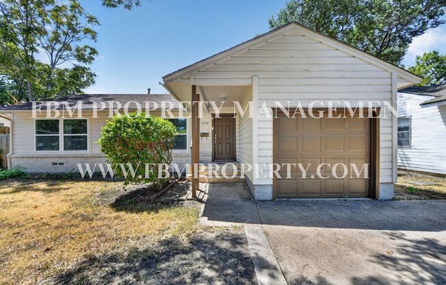 2358 Norwood Drive - Beautiful 3 Bedroom, 1 Bathroom Home in Dallas, TX!
