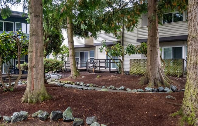 1 bed, 1 bath, 683 sqft, $1,595, Unit 46