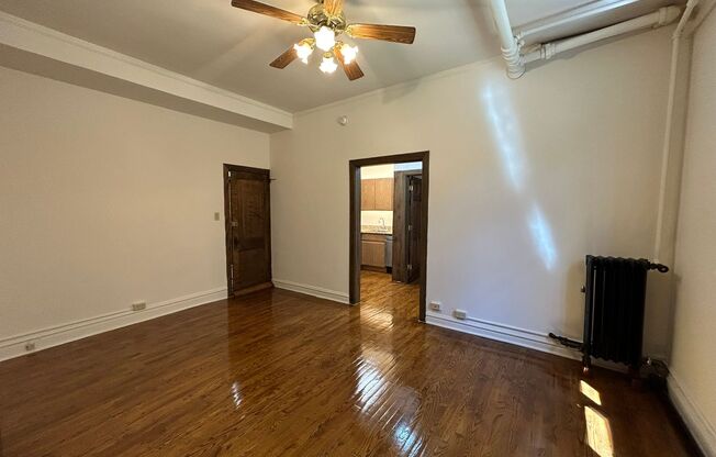 1 bed, 1 bath, 525 sqft, $1,645, Unit 225-G3