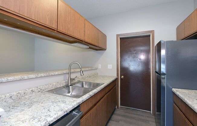 Newly updated very spacious 2 bed, 1 bath West Fargo.