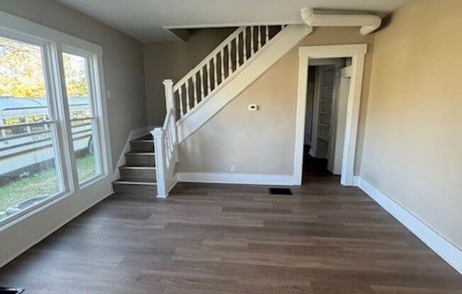 Newly Remodeled 3BR/1.5BA Townhome - Bates Hendricks