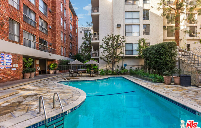 1 bed, 1 bath, 682 sqft, $2,600, Unit 220