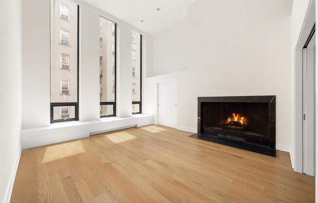 240 E 67 ST