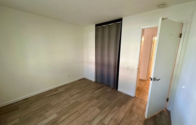 2 beds, 1 bath, $2,750