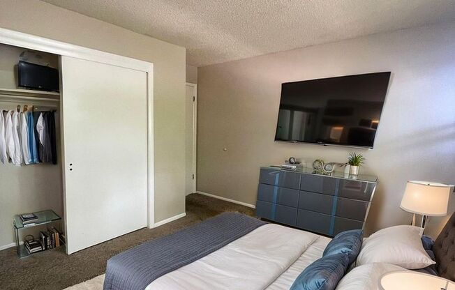 325 RUSKIN DRIVE UNIT 3