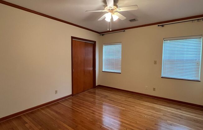 3 beds, 2 baths, $2,150