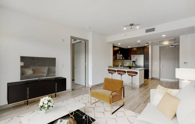 Welcome to White Magnolia