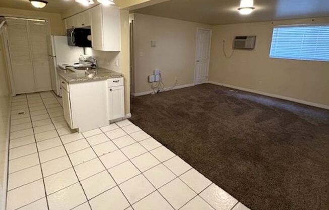 1 Bedroom / 1 Bath in South Salt Lake!