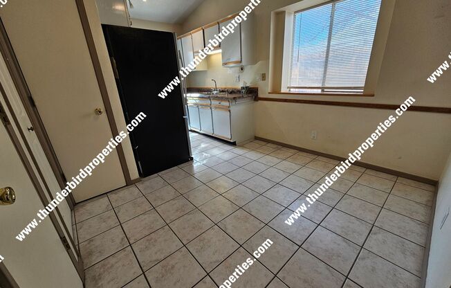 2 beds, 1 bath, $1,550