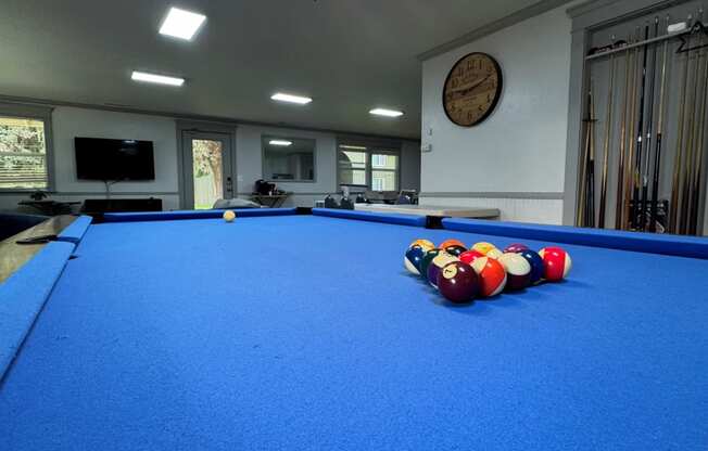 The Clairmont Apartments in Eugene, Oregon Pool Table