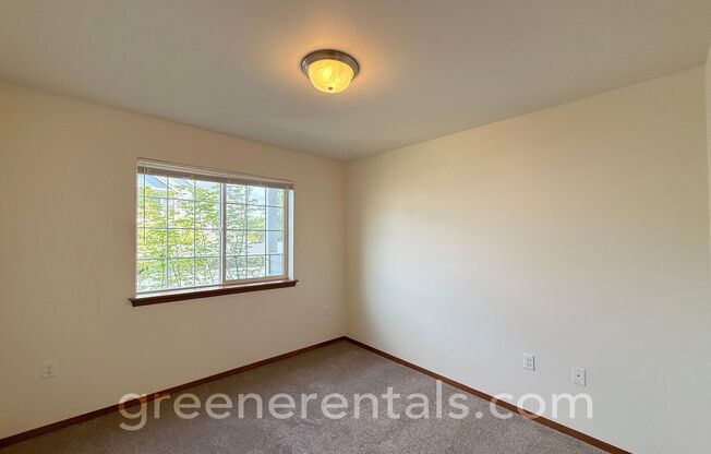2 beds, 2 baths, 1,050 sqft, $1,735, Unit 1415-201